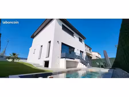 magnifique villa avec piscine à louer
