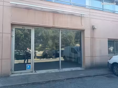 location 90 m2 bureau ou commerce