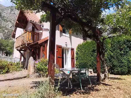 maison dans le parc national des ecrins