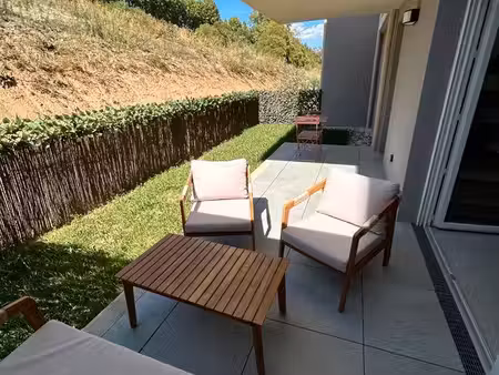 t3 neuf 60m² en rez-de-jardin + extérieur 33m²