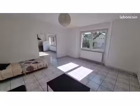 appartement 5 pièces 92 m²