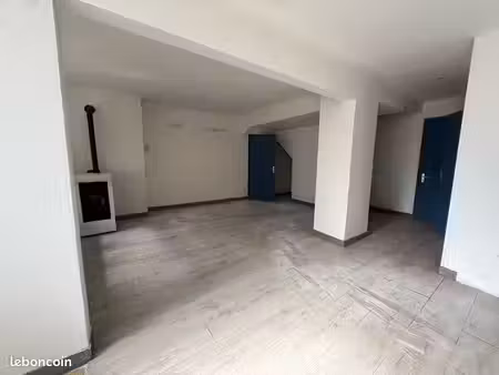 maison 3 chambres avec garage  extérieur et beau potentiel – rebeuville