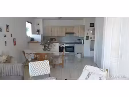 bel appartement 2 pièces 45 m²