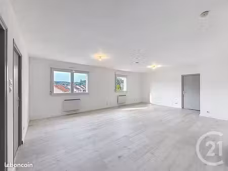 appartement 3 pièces 87 m²