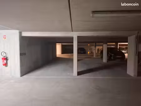 a louer place de parking en sous sol 91280
