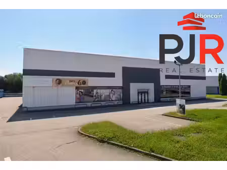 local commercial 791 m² épinal