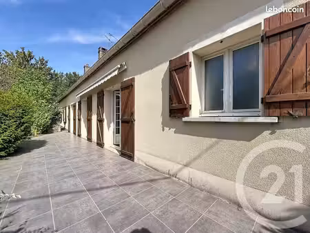 longère 6 pièces 171 m²