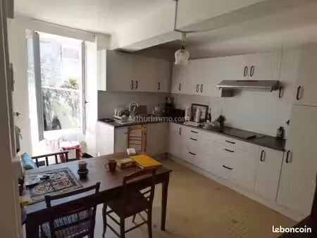 maison de village 7 pièces 106 m²