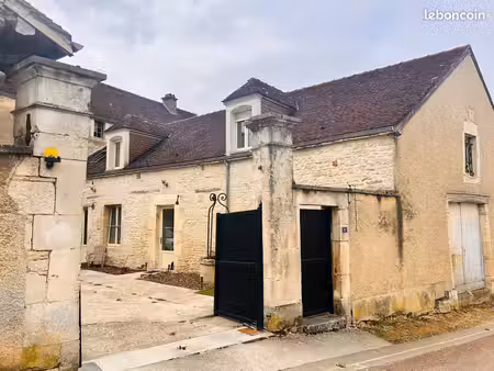 propriété 5 pièces 158 m²