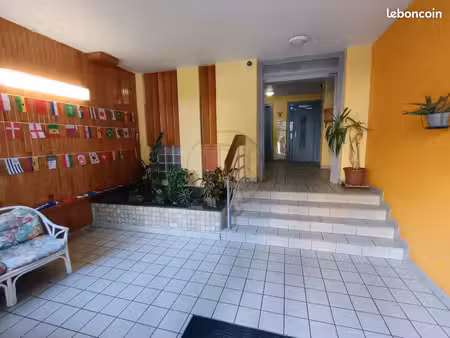 appartement 4 pièces 80 m²