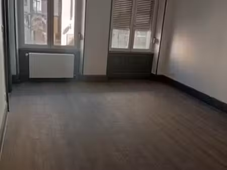 location f3