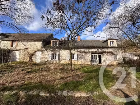 maison 9 pièces 235 m²