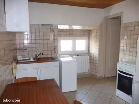 appartement euble t 2 calme  interphone privas