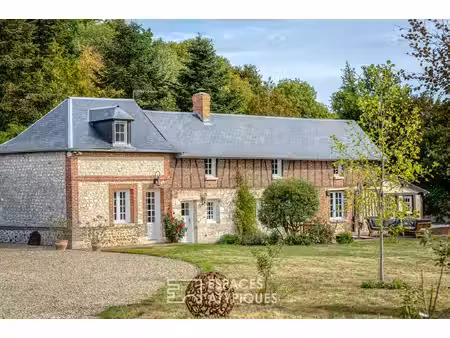 maison de caractère dans un écrin de verdure