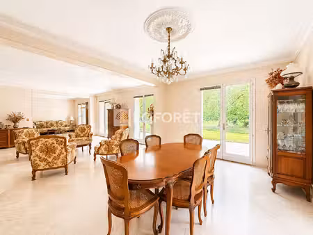 maison lamorlaye 6 pièce(s) 190 m2