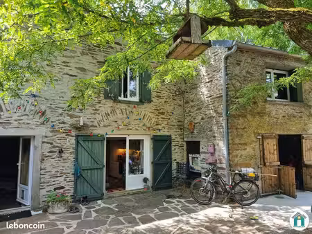 propriété 10 pièces 160 m²