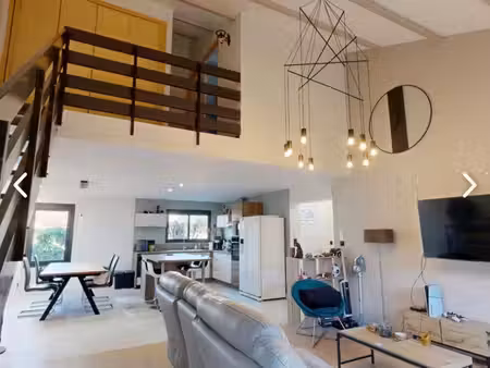 maison 102 m2 - 3 chambres - trèbes