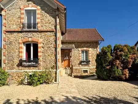 maison 4 pièces 80 m²