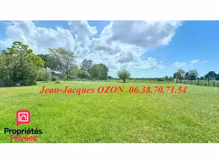 terrain arvert 930m2
