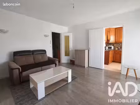 appartement 3 pièces 55 m²
