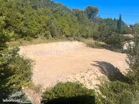 terrain constructible