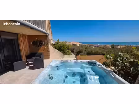 maison vue mer avec jacuzzi privé et piscine dans la résidence