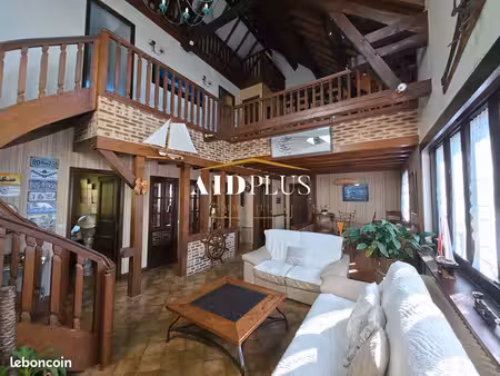 maison 6 pièces 110 m²