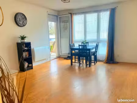 appartement f2 55m2 avec terrasse