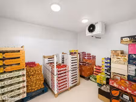 local industriel 127 m²