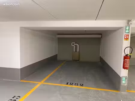 parking dans résidence neuve