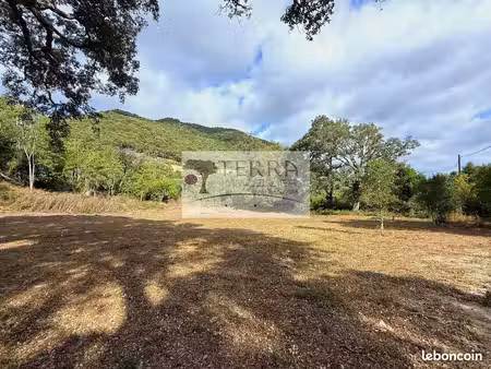 terrain 860 m² serra-di-fiumorbo