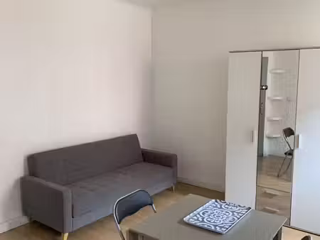 loue studio meublé 24m² à l'année centre ajaccio
