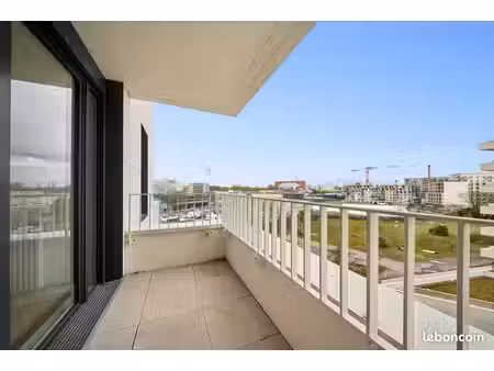 appartement 3 pièces 64 m²