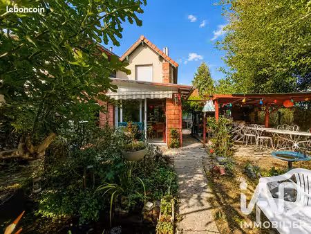 maison 4 pièces 91 m²