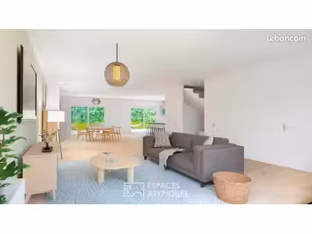 propriété 5 pièces 135 m²