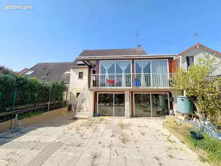 maison 6 pièces 107 m²