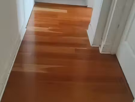 f2 meublé 34 m² les lilas – 1 à 2 5 mois – 1 500 tout compris