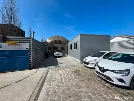 local d'activite 222 m² la courneuve