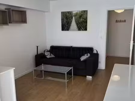 studio 1 pièce 24 m²
