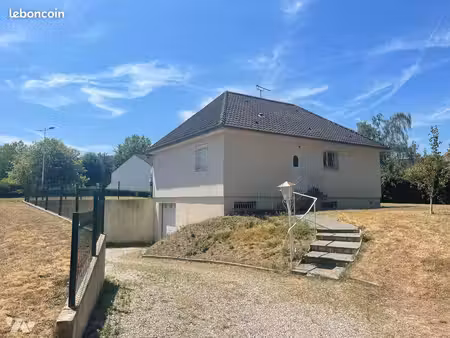 maison 2 pièces 75 m²