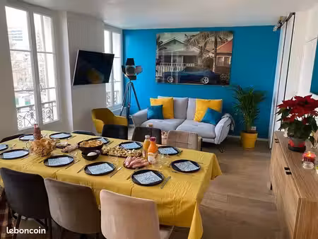 appartement meublé  3 pieces  53m2  centre puteaux  disponible le 21 septembre
