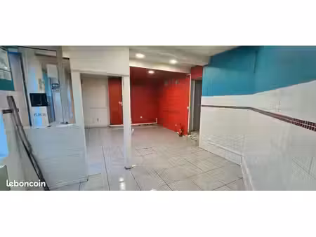 pont l'évêque centre. murs et fond libre de bail