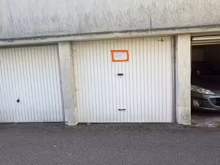 box à vendre