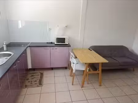 location t2 meublé au gosier