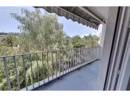 appartement 2 pièces 55 m²