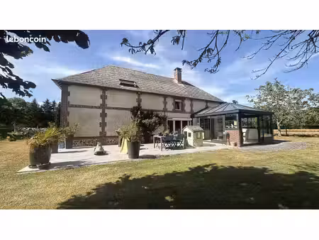 propriété 6 pièces 191 m²