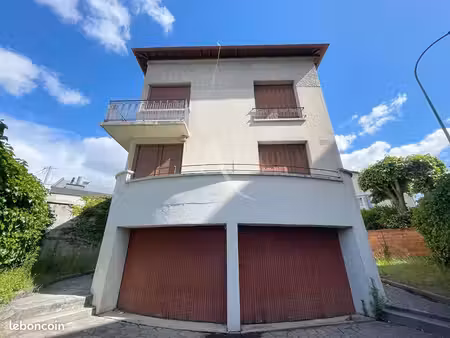 maison 7 pièces 106 m²