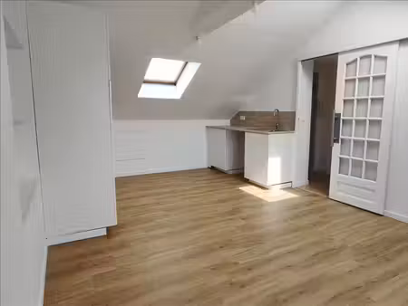 appartement t3 - 4ème étage - vide