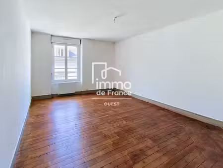 a louer secteur viarme t1 de 33.02m²