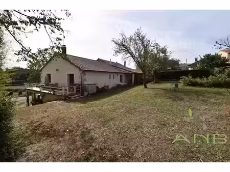 vente maison 5 pièces 147 m² à moulins-sur-tardoire (16220)  144 700 €